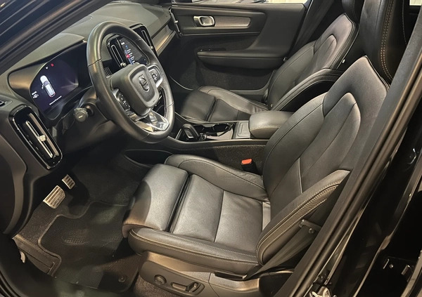 Volvo XC 40 cena 145900 przebieg: 159000, rok produkcji 2020 z Jarocin małe 497